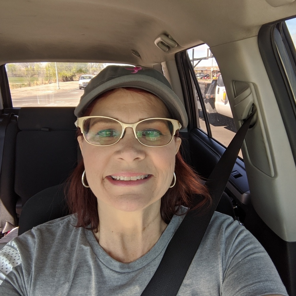 Meet your Posher, Julie